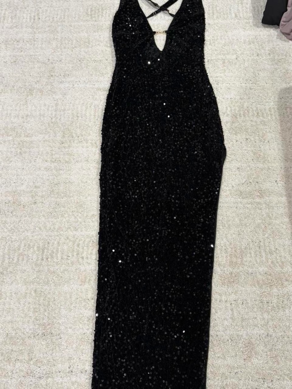 Elegant Black Sequin Evening Gown - V-Neck Formal Dress - Picture 2 of 3